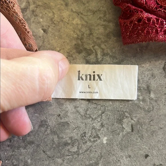 Lace Bralette Set - Burgundy and Brown - Picture 5 of 5